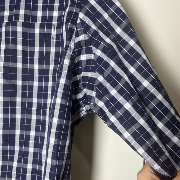 Duluth Trading Blue Plaid Wrinkle Fighter Relaxed Fit Button Down L - Picture 13 of 14